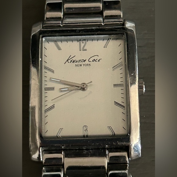 KENNETH COLE WATCH FOR MEN - Picture 2 of 4